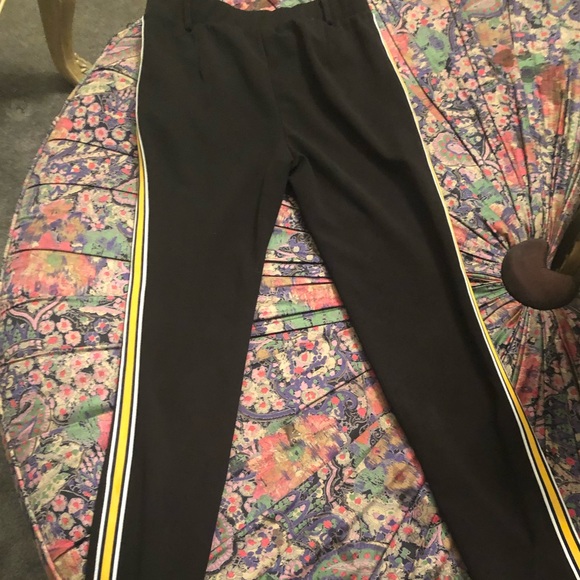 Keep 'Em In Line Pants - Picture 7 of 7